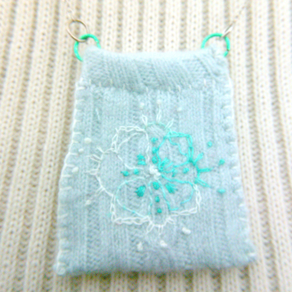 🔖 thought pouch inspirational pendant serenity